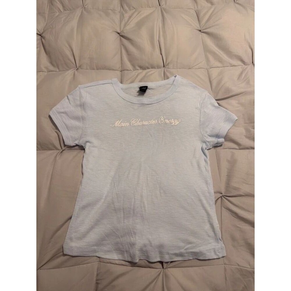 Graphic baby tee